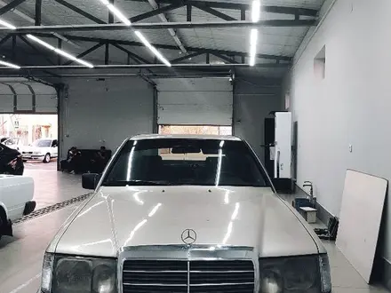 Mercedes-Benz E 200 1987 года за 1 600 000 тг. в Кызылорда – фото 9