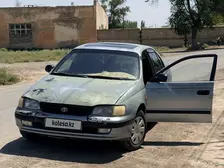 Toyota Carina E, 1993