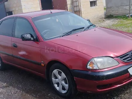 Toyota Avensis 2001 года за 2 500 000 тг. в Алматы – фото 2