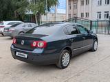 Volkswagen Passat 2007 года за 4 200 000 тг. в Актобе – фото 4