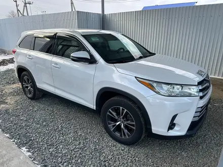 Toyota Highlander 2018 года за 13 500 000 тг. в Атырау – фото 3