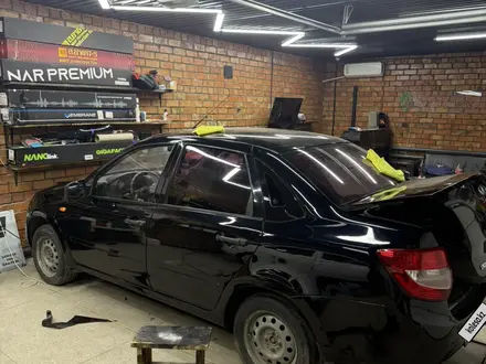 ВАЗ (Lada) Granta 2190 2013 года за 2 450 000 тг. в Усть-Каменогорск – фото 3