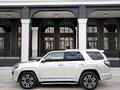 Toyota 4Runner 2016 годаүшін18 300 000 тг. в Актау – фото 3
