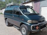 Mitsubishi Delica 1996 годаfor3 300 000 тг. в Алматы
