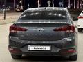 Hyundai Elantra 2019 года за 8 000 000 тг. в Атырау – фото 4