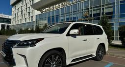 Lexus LX 570 2019 годаүшін49 500 000 тг. в Астана