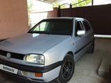 Volkswagen Golf 1993 годаfor2 000 000 тг. в Тараз