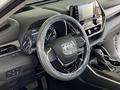 Toyota Highlander Luxe 2022 годаүшін52 000 000 тг. в Шымкент – фото 10