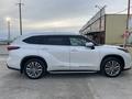 Toyota Highlander 2022 годаүшін30 000 000 тг. в Атырау – фото 11