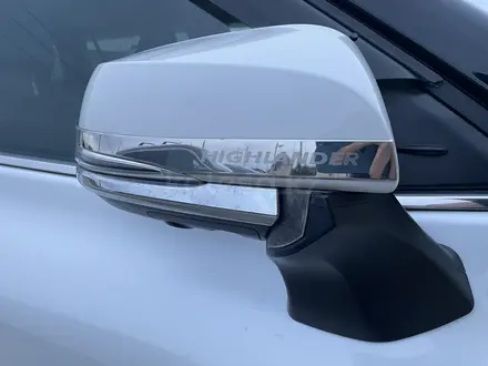 Toyota Highlander 2022 года за 30 000 000 тг. в Атырау – фото 24