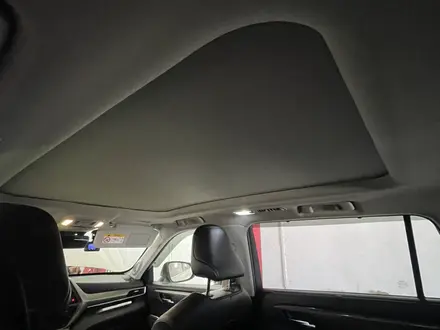 Toyota Highlander 2022 года за 30 000 000 тг. в Атырау – фото 28