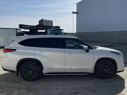 Toyota Highlander 2022 года за 30 000 000 тг. в Атырау – фото 10