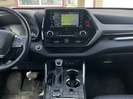 Toyota Highlander 2022 года за 30 000 000 тг. в Атырау – фото 15