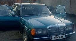 Mercedes-Benz E 200 1983 годаүшін2 700 000 тг. в Усть-Каменогорск – фото 4