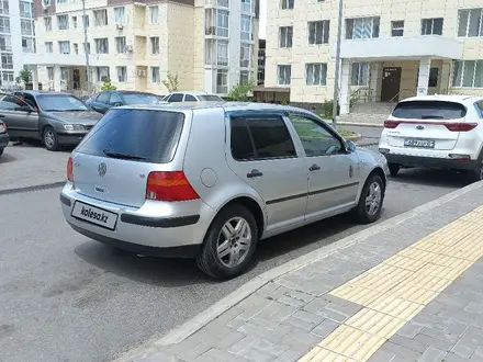 Volkswagen Golf 2001 года за 2 600 000 тг. в Шымкент