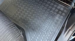 Коврики в салон Toyota Hilux с 2015 + за 24 000 тг. в Астана – фото 5