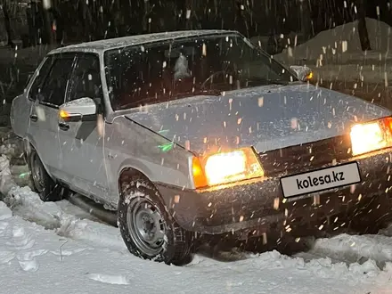 ВАЗ (Lada) 21099 1998 года за 750 000 тг. в Шымкент – фото 2