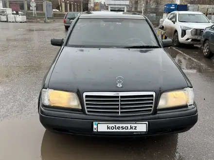 Mercedes-Benz C 180 1995 года за 1 666 893 тг. в Астана – фото 7