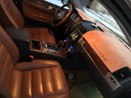 Volkswagen Touareg 2008 года за 7 000 000 тг. в Караганда – фото 11