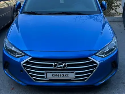 Hyundai Elantra 2017 года за 5 000 000 тг. в Актау