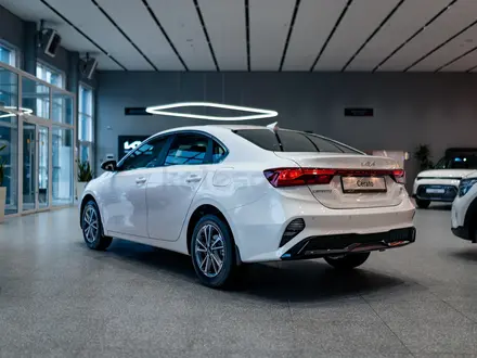 Kia Cerato Luxe 2.0 2025 года за 10 990 000 тг. в Алматы – фото 4