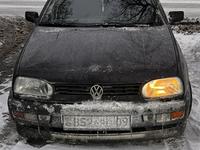 Volkswagen Golf 1996 годаүшін2 100 000 тг. в Караганда