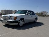 Mercedes-Benz E 230 1992 года за 1 700 000 тг. в Астана – фото 4