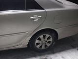 Toyota Camry 2004 года за 4 800 000 тг. в Шымкент – фото 2