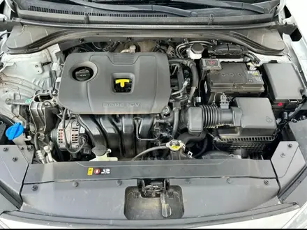 Hyundai Elantra 2019 года за 7 500 000 тг. в Актобе – фото 12