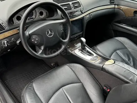 Mercedes-Benz E 320 2002 года за 6 400 000 тг. в Алматы – фото 17