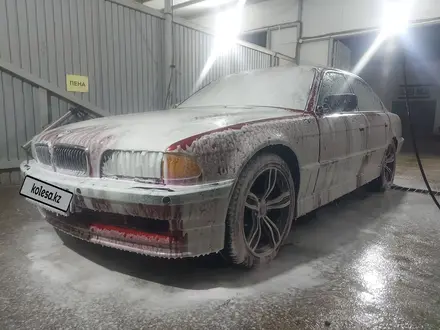 BMW 740 1994 года за 2 500 000 тг. в Жезказган – фото 3