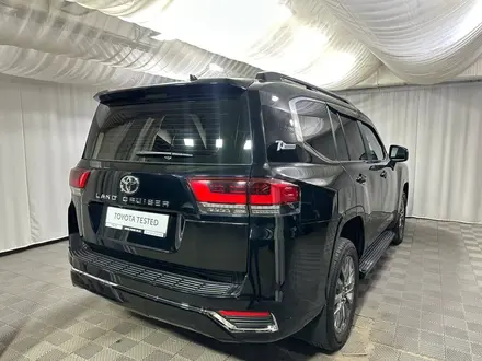Toyota Land Cruiser Premium 2023 года за 50 700 000 тг. в Алматы – фото 18