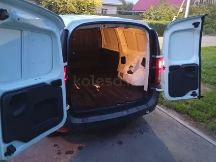 ВАЗ (Lada) Largus (фургон) 2017 года за 4 000 000 тг. в Алматы – фото 4