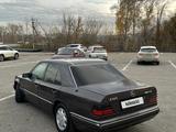 Mercedes-Benz E 220 1993 годаүшін1 750 000 тг. в Усть-Каменогорск – фото 3