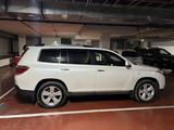 Toyota Highlander 2012 годаүшін13 500 000 тг. в Астана