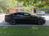 BMW 540 2018 года за 17 500 000 тг. в Шымкент – фото 3