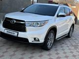 Toyota Highlander 2014 годаfor18 000 000 тг. в Шымкент – фото 2