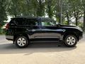 Toyota Land Cruiser Prado 2022 года за 24 200 000 тг. в Алматы – фото 6