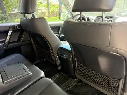 Toyota Land Cruiser Prado 2022 года за 24 200 000 тг. в Алматы – фото 34