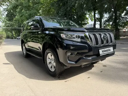 Toyota Land Cruiser Prado 2022 года за 24 200 000 тг. в Алматы – фото 4