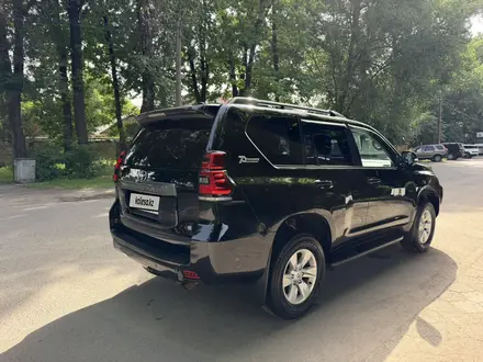 Toyota Land Cruiser Prado 2022 года за 24 200 000 тг. в Алматы – фото 9