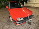 Volkswagen Golf 1993 годаүшін1 100 000 тг. в Алматы