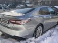 Toyota Camry 2018 года за 12 900 000 тг. в Алматы – фото 5