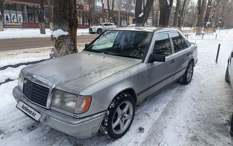 Mercedes-Benz E 260 1988 годаfor850 000 тг. в Тараз