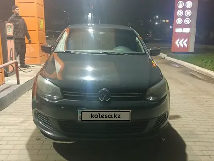 Volkswagen Polo 2013 года за 3 500 000 тг. в Актобе – фото 3
