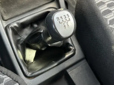 ВАЗ (Lada) Priora 2170 2013 года за 1 900 000 тг. в Атырау – фото 18