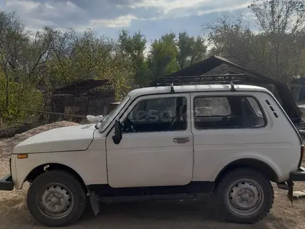 ВАЗ (Lada) Lada 2121 2000 года за 900 000 тг. в Шамалган – фото 4