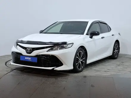 Toyota Camry, 2018
