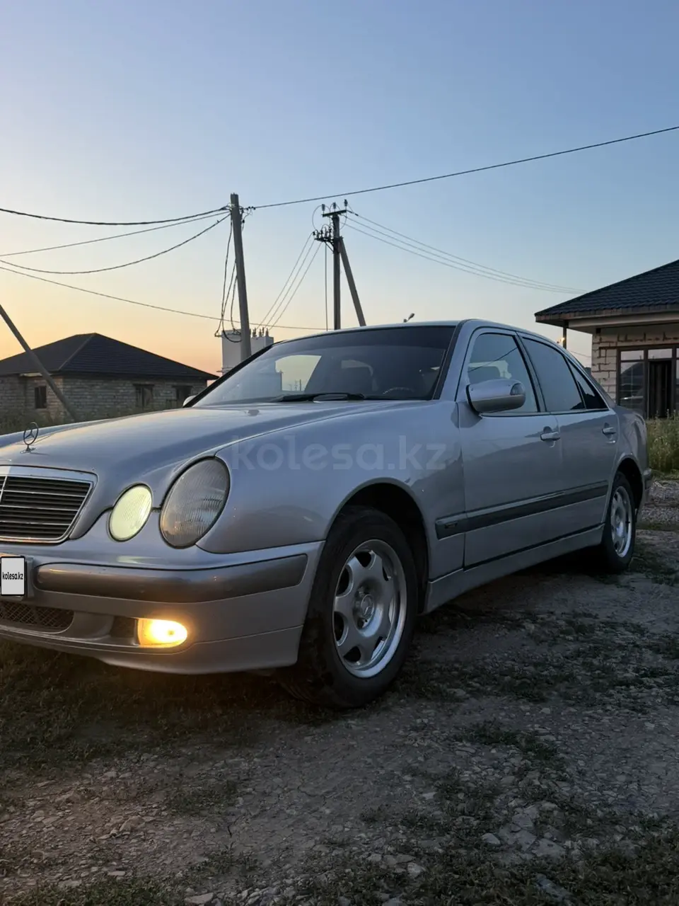 Mercedes-Benz E-Class, 2000