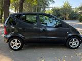 Mercedes-Benz A 190 2001 годаүшін2 500 000 тг. в Алматы – фото 3